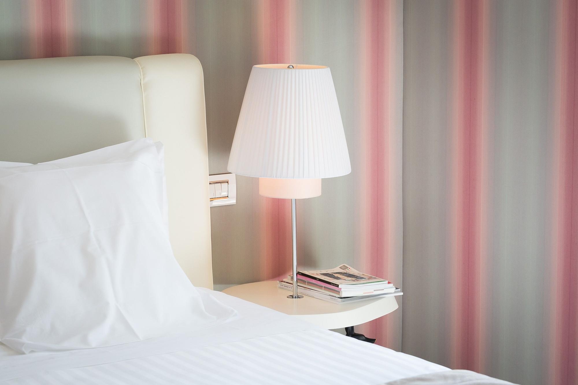 Grand Hotel Palace Rome Bagian luar foto