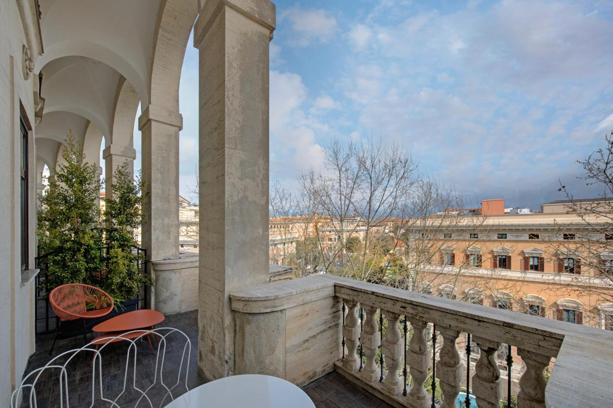 Grand Hotel Palace Rome Bagian luar foto