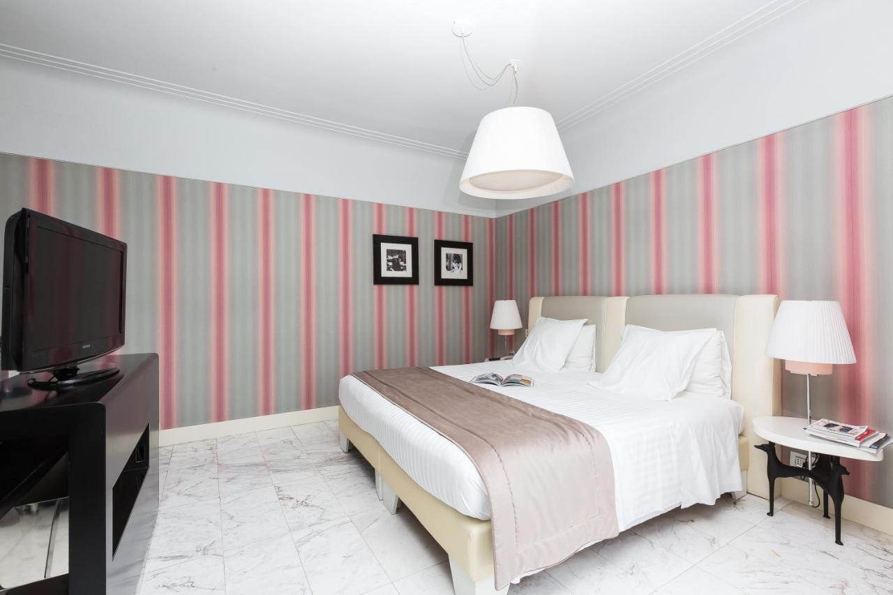 Grand Hotel Palace Rome Bagian luar foto